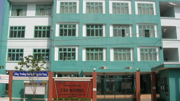 Trường Tiểu học Tân Hương - nơi xảy ra vụ dị ứng thực phẩm.