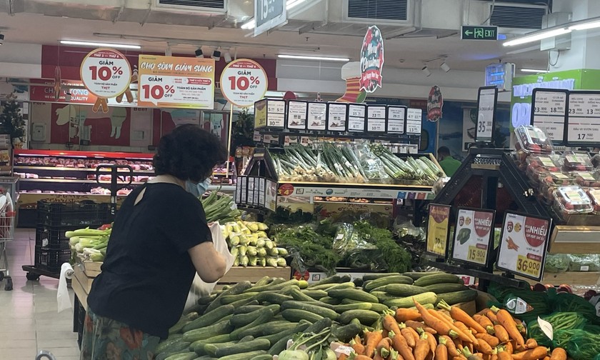 Phần lớn người tiêu dùng vào siêu thị ưu tiên lựa chọn hàng Việt.