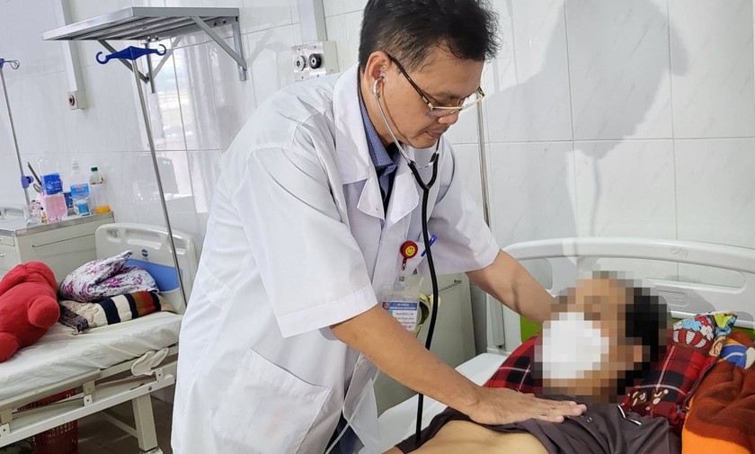 Bệnh nhân mắc bệnh liên cầu lợn điều trị tại khoa Truyền nhiễm - Bệnh viện Đa khoa vùng Tây Nguyên. 