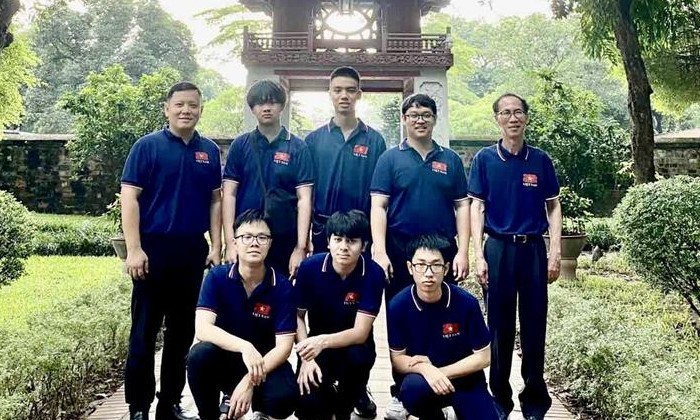 Đội tuyển Việt Nam tham dự Olympic Toán học quốc tế năm 2023. Ảnh: Bộ GD&ĐT