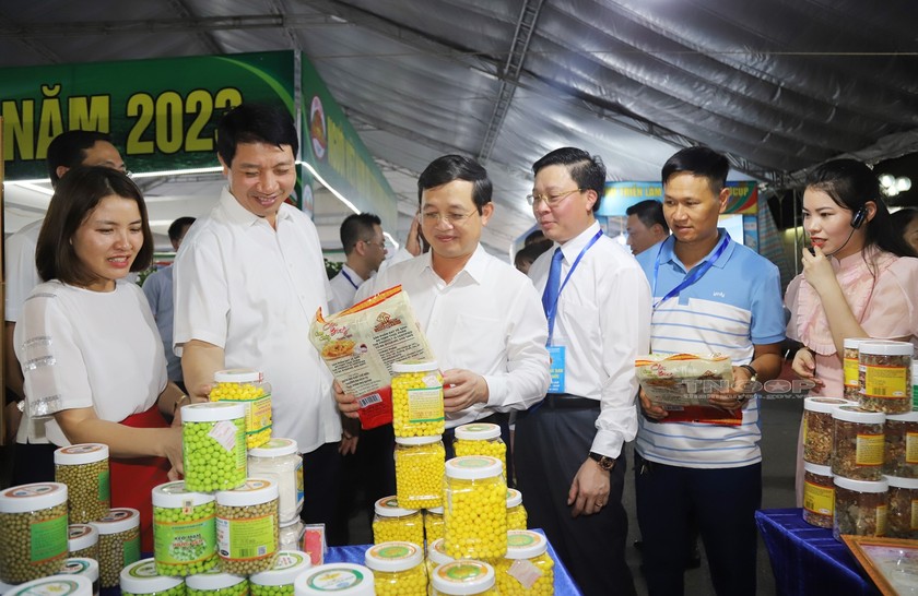 Từ đầu năm tới nay, Sở Công Thương tỉnh Thái Nguyên đã hỗ trợ, kết nối tạo điều kiện cho trên 550 lượt doanh nghiệp, HTX… tham gia trực tiếp hoặc gửi hàng hóa tham gia các hội chợ. 