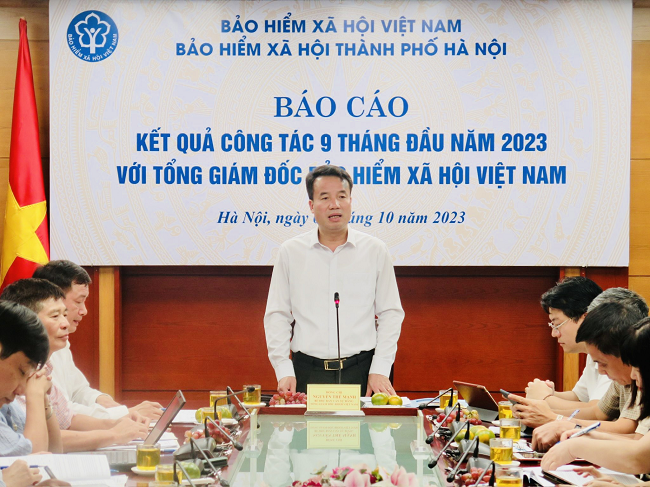 Tổng Giám đốc BHXH Việt Nam Nguyễn Thế Mạnh tại buổi làm việc với BHXH TP Hà Nội. 