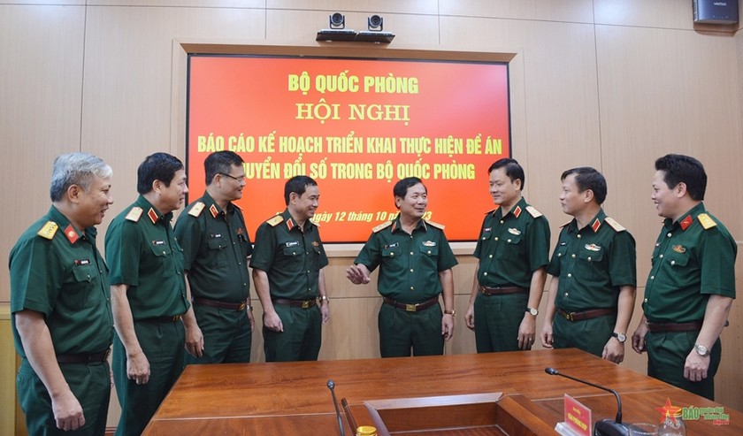 Thượng tướng Lê Huy Vịnh và các đại biểu tại Hội nghị. (Ảnh: QĐND)