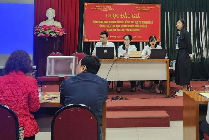 Ngày 01/4/2023, tỉnh Hải Dương tổ chức đấu giá thành công QKTKS với 2 mỏ. (Ảnh: Hoàng Giang)