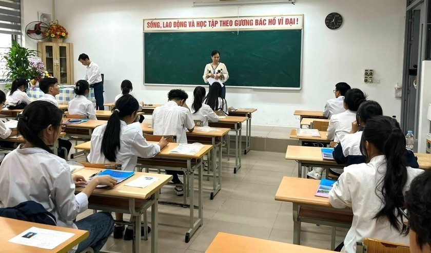 Thí sinh tham dự kỳ thi học sinh giỏi cấp thành phố của Hà Nội.