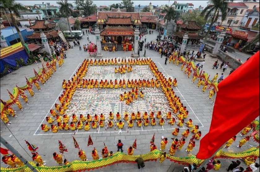 Các hoạt động trong lễ hội Khai ấn đền Trần. (Ảnh: Internet)