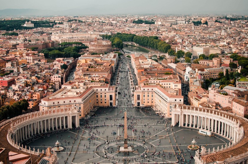 Toàn cảnh Vatican City nhìn từ trên cao. (Ảnh: tinhte.vn)