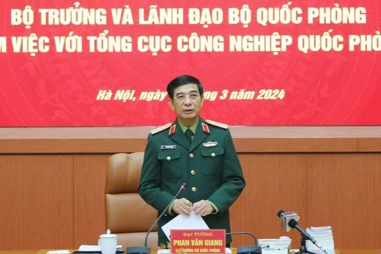 Đại tướng Phan Văn Giang phát biểu tại hội nghị. (Ảnh: Lam Hạnh)