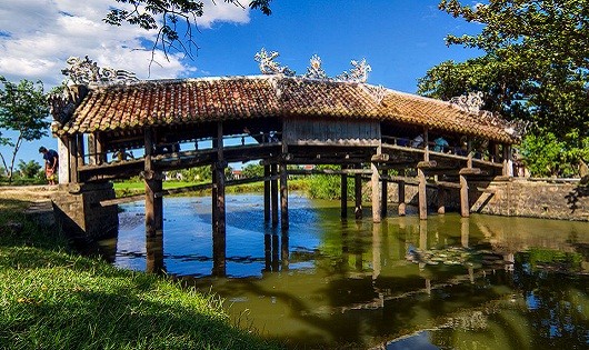 Những cây cầu trăm năm tuổi ở Việt Nam