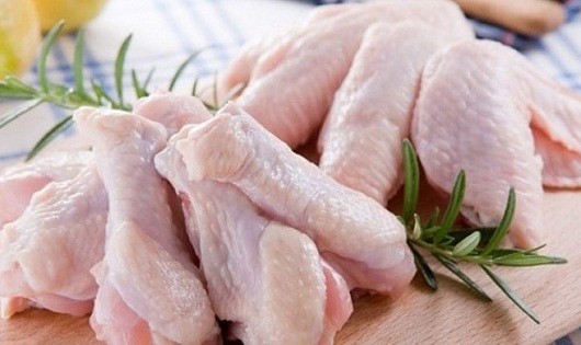 Thói quen ăn thịt gà sai lầm gây hại cho sức khỏe