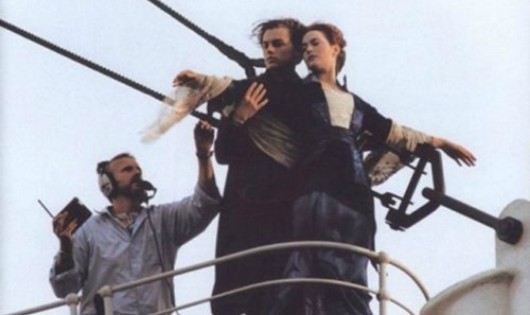 Tiết lộ ảnh hậu trường cực 'độc' của phim 'Titanic'