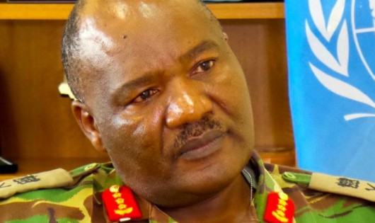 Tướng Johnson Mogoa Kimani Ondieki.