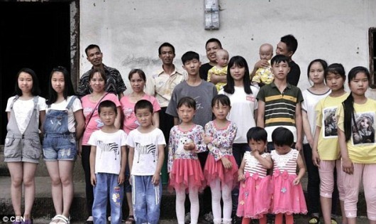 Các cặp song sinh ở ngôi làng Thanh Viễn, Trung Quốc.
