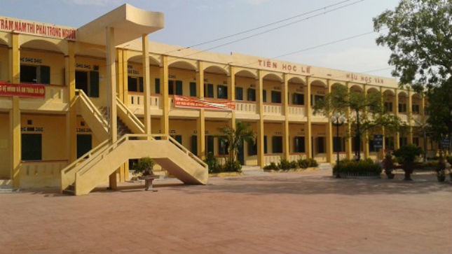 Trường PTTH Nam Triệu