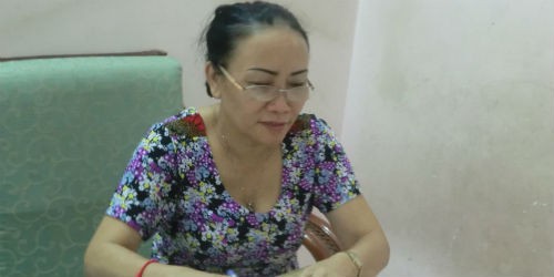 Bà Nguyễn Thị Ngọc Tín, sinh năm 1956, là giáo viên trong quân đội đã nghỉ hưu năm 2009