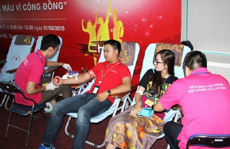 Hơn 600 nhân viên Techcombank hiến máu tình nguyện sẻ chia cùng cộng đồng