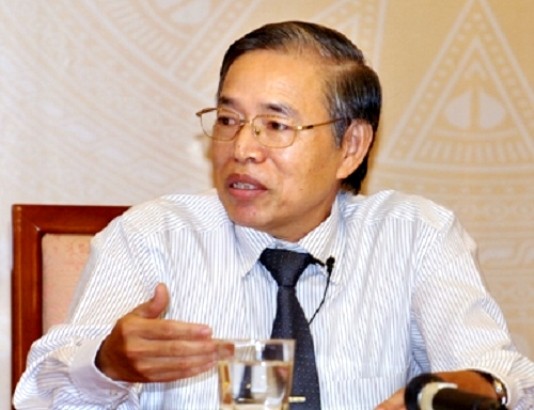 Ông Nguyễn Mạnh Hùng, Phó chủ tịch, kiêm Tổng Thư ký Hội Tiêu chuẩn và Bảo vệ NTD Việt Nam 