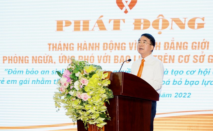 Phó Chủ tịch UBND TP Lê Khắc Nam phát biểu tại Hội nghị