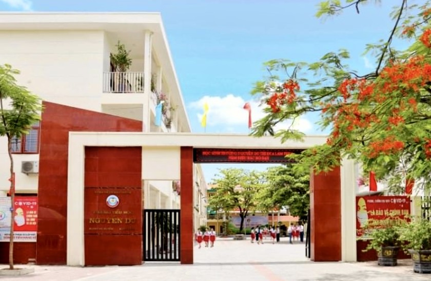 Trường Tiểu học Nguyễn Du (quận Ngô Quyền) được công nhận đạt chuẩn quốc gia mức độ 2. 