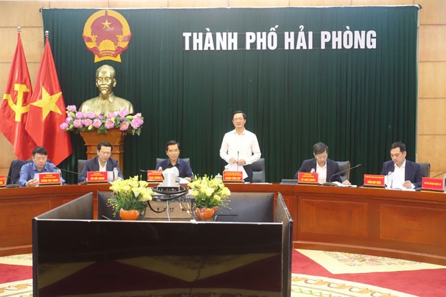 Cuộc họp của Thường trực HĐND, UBND, UBMTTQ Việt Nam TP thống nhất một số nội dung trình Kỳ họp thứ 14 HĐND TP tới đây.