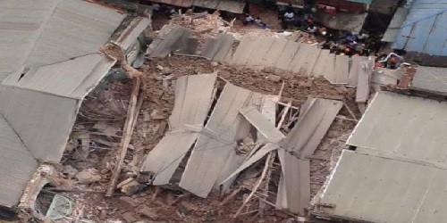 Tạm cư cho 16 hộ dân trong vụ sập nhà cổ số 107 Trần Hưng Đạo