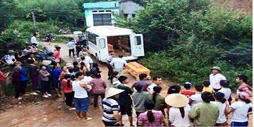 Bắc Giang: Chồng chém chết vợ rồi nổ súng tự tử