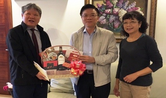 Bộ trưởng Lê Thành Long gửi lời tri ân sâu sắc tới nguyên Bộ trưởng Hà Hùng Cường