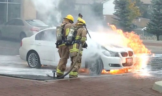 BMW sẽ thu hồi hơn 1 triệu xe ôtô có nguy cơ tự bốc cháy