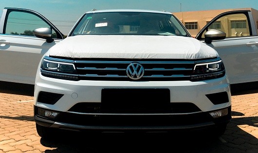 Volkswagen Tiguan Allspace 7 chỗ 2018 đã về đến Việt Nam