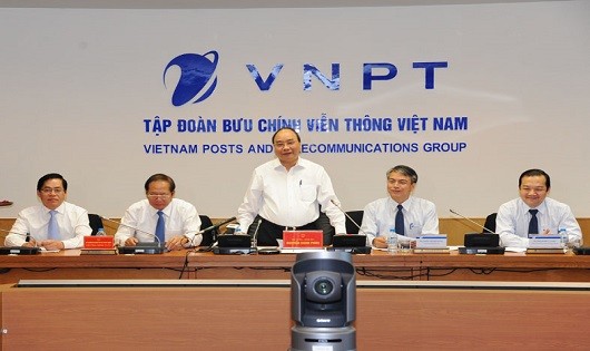 Thủ tướng Chính phủ Nguyễn Xuân Phúc làm việc với Tập đoàn Bưu chính viễn thông Việt Nam