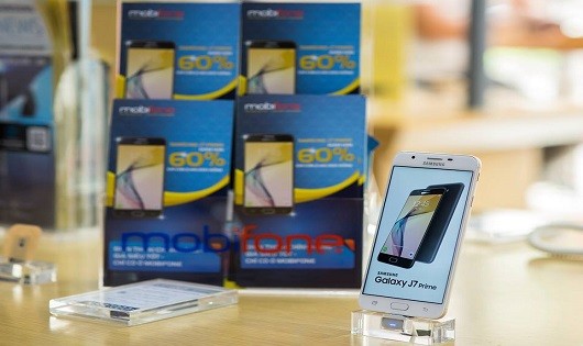 Điện thoại Samsung Galaxy J7 Prime được MobiFone bán kèm gói cước rẻ hơn giá thị trường tới 60%