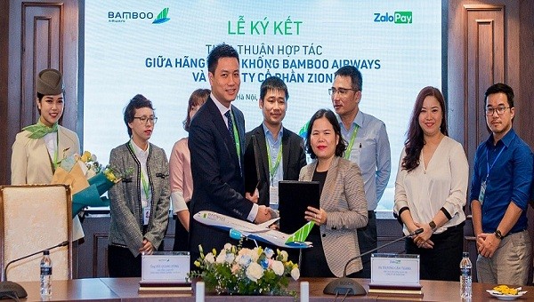 Lễ kí kết thỏa thuận hợp tác giữa Bamboo Airways và ZaloPay