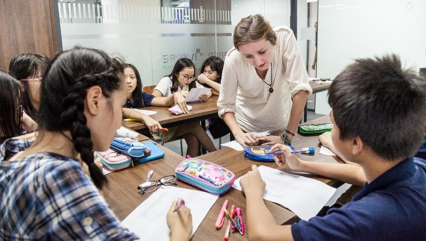 Học sinh Việt được học phổ thông Mỹ với học phí như trường công