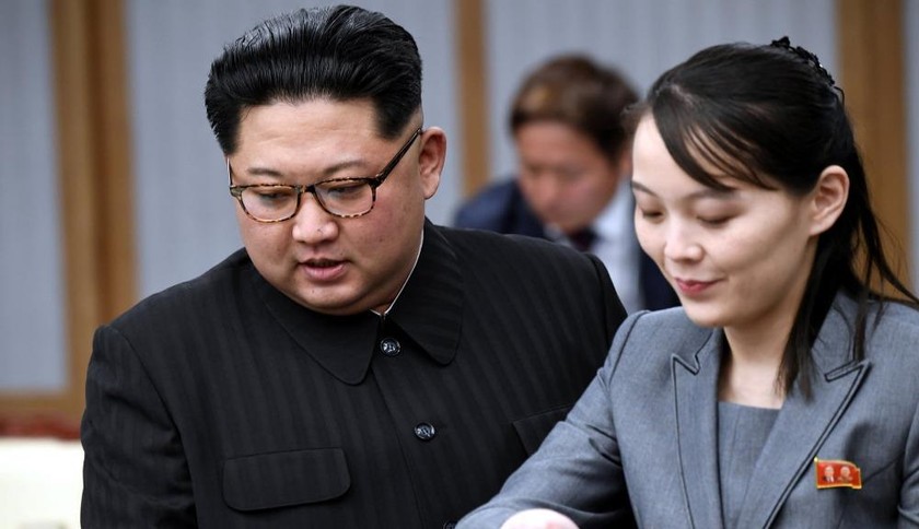Nhà lãnh đạo Triều Tiên Kim Jong-un cùng em gái Kim Yo-jong.