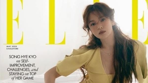Song Hye Kyo trên bìa Tạp chí Elle (Singapore) số tháng 5/2020.