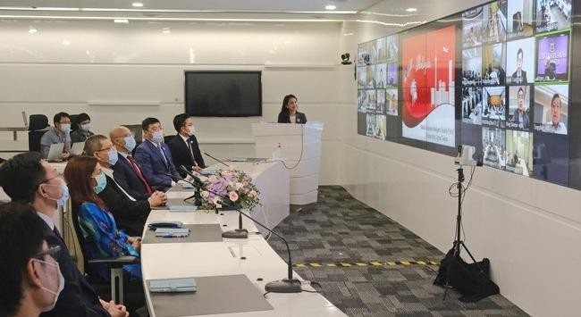 Sự kiện ra mắt Học viện Huawei ASEAN được tổ chức với nhiều khách mời tham dự online.