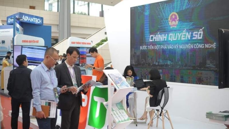 FPT trình diễn các giải pháp tại Diễn đàn Cấp cao và Triển lãm về Đô thị thông minh ASEAN (ASEAN Smart Cities Summit & Expo) năm 2020.