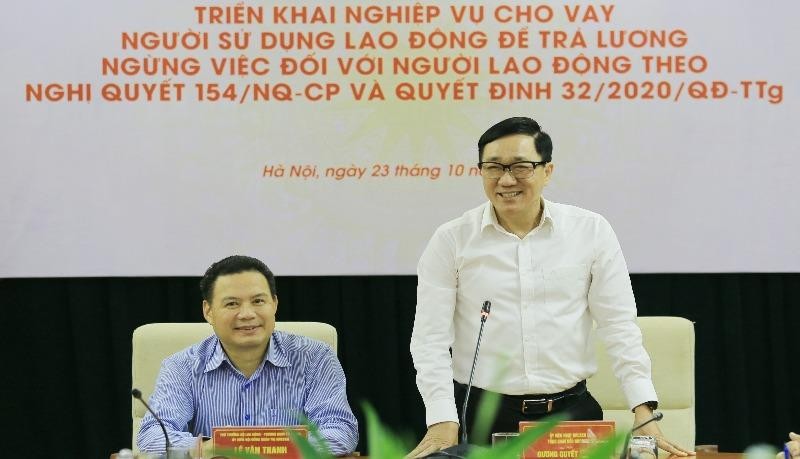 Tổng Giám đốc NHCSXH Dương Quyết Thắng và Thứ trưởng Bộ LĐTB&XH Lê Văn Thanh đồng chủ trì Hội nghị.