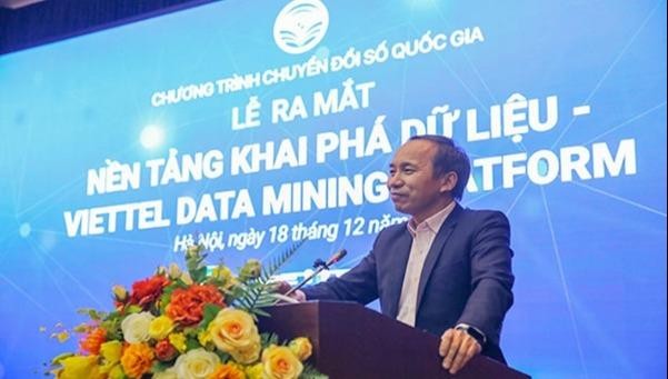 Ông Nguyễn Trọng Đường, Phó Cục trưởng Cục Tin học hóa (Bộ TTTT), phát biểu tại Lễ ra mắt nền tảng Viettel Data Mining Platform.