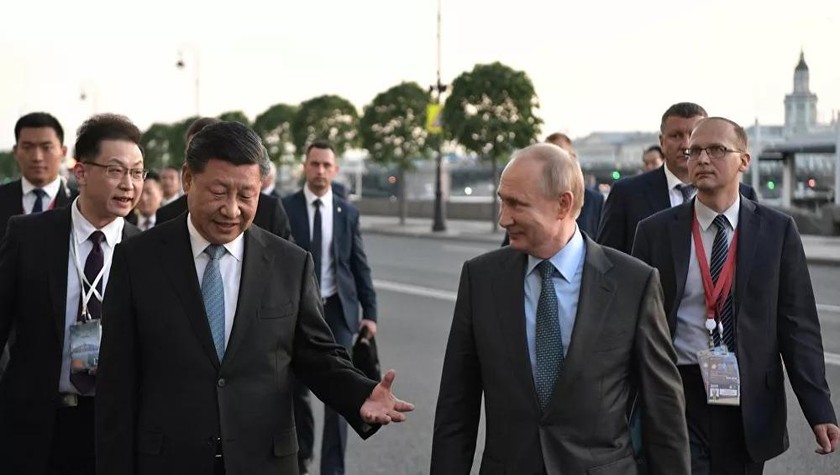 Tổng thống Nga Vladimir Putin và Tổng bí thư, Chủ tịch Trung Quốc Tập Cận Bình.