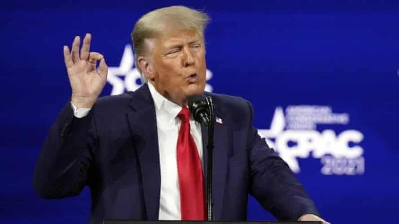 Ông Donald Trump phát biểu tại Hội nghị Hành động Chính trị Bảo thủ (CPAC) ở Orlando, Florida, vào ngày 28/2/2021. Ảnh: John Raoux / AP
