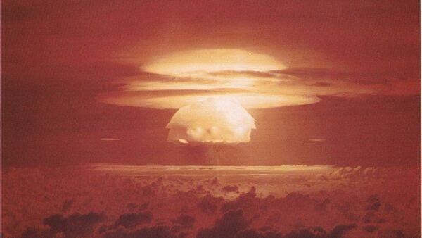 Đám mây sau vụ nổ bom nguyên tử. Ảnh: United States Department of Energy.