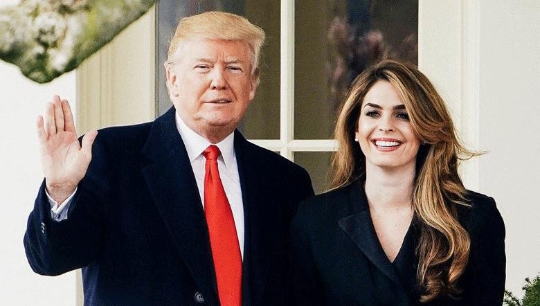 Ông Donald Trump và bà Hope Hicks tại Nhà Trắng vào ngày 29/3/2018. Ảnh: AFP.