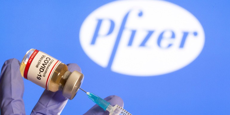 Vắc-xin ngừa Covid-19 của Pfizer. Ảnh: Reuters.