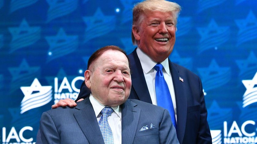 Tỷ phú Sheldon Adelson và Donald Trump.