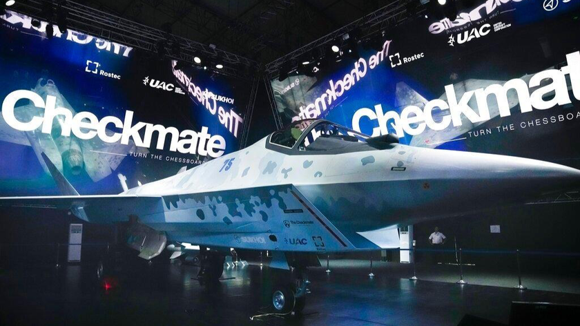 Chiến đấu cơ Checkmate được trình làng tại triển lãm hàng không ở Nga.