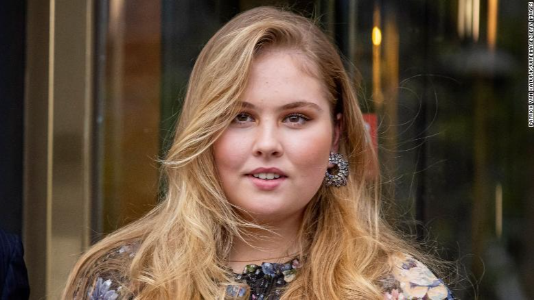 Công chúa Hà Lan Catharina-Amalia (17 tuổi) là con cả của vua Willem-Alexander, là người đứng đầu danh sách kế vị ngai vàng.