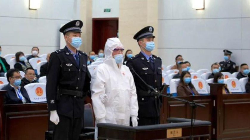 Tòa án ở Trung Quốc kết án tử hình người đàn ông phóng hỏa thiêu sống vợ cũ ngay trên sóng livestream.