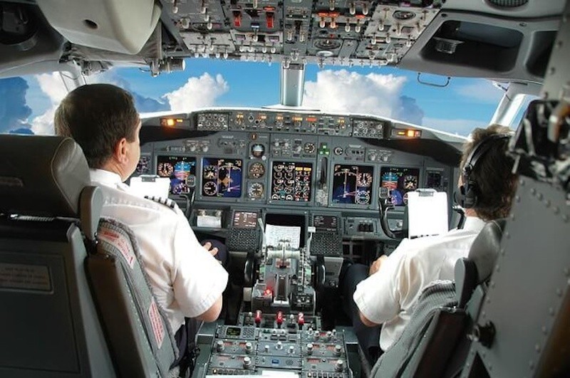 Cấm bay với các phi công quốc tịch Pakistan