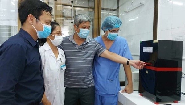 Bệnh viện C Đà Nẵng đã chính thức khai trương hệ thống xét nghiệm virus SARS-CoV-2.